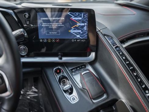 Used 2022 Chevrolet Corvette Stingray Premium Conv w/ Z51 Performance Package image 24