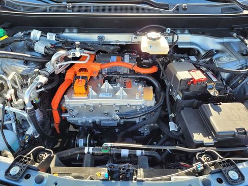 Used 2025 Chevrolet Blazer EV LT w/ Midnight/Sport Edition image 27