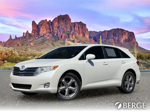 Used 2009 Toyota Venza AWD image 2
