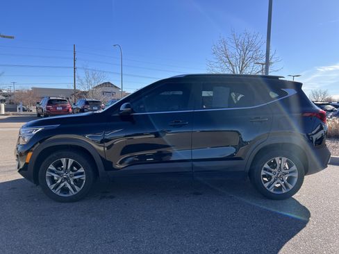 Used 2021 Kia Seltos S image 13