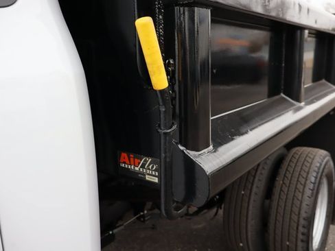 Used 2022 Ford F350 XL w/ Power Equipment Group image 24