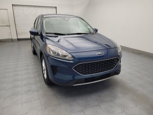 Used 2020 Ford Escape SE FWD image 14