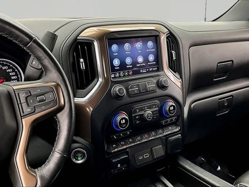 Used 2021 Chevrolet Silverado 1500 High Country w/ Technology Package AWD/4WD image 6