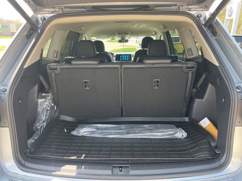New 2026 Volkswagen Atlas SE image 29