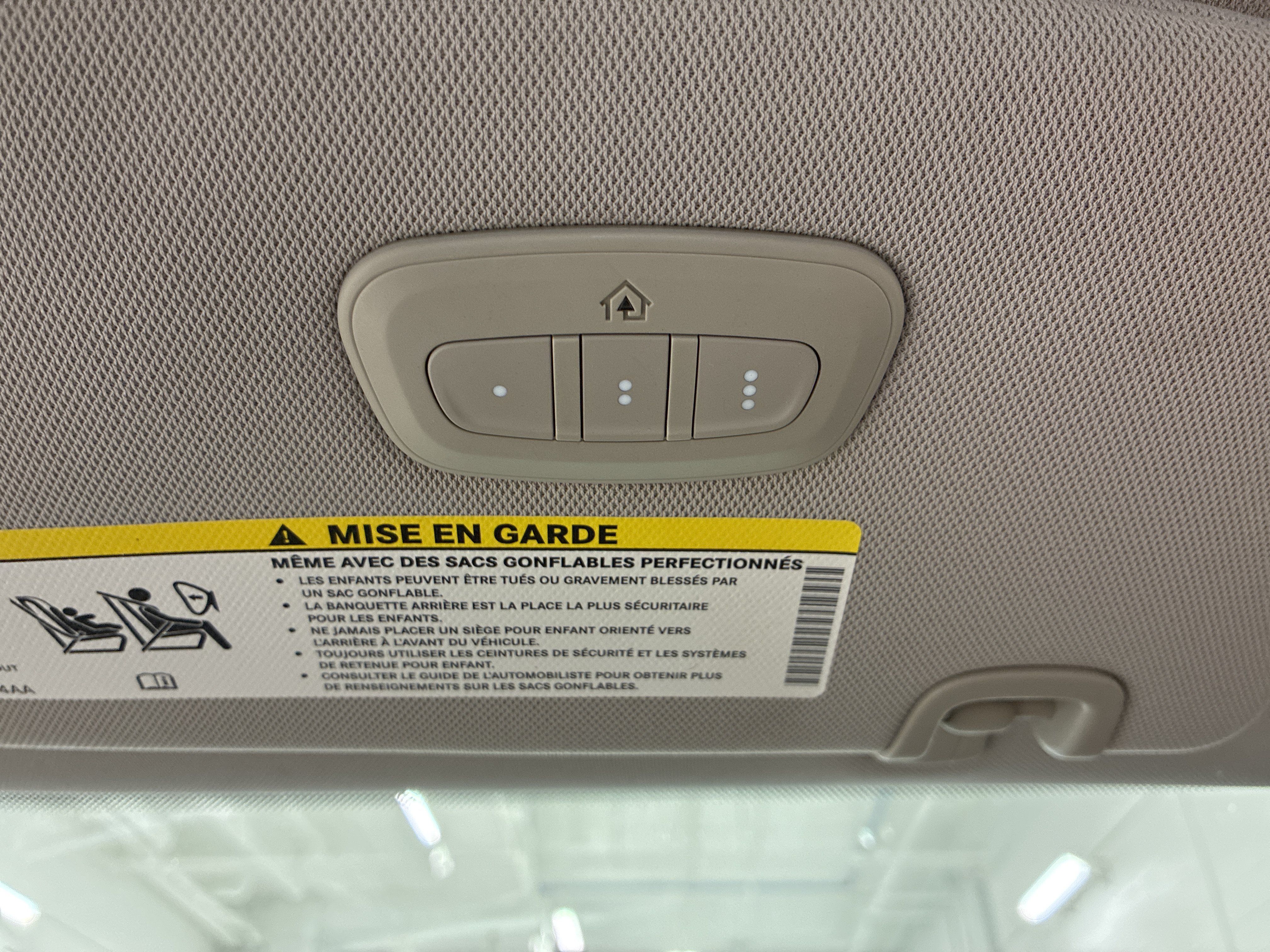 Used 2017 Chrysler Pacifica Touring-L Plus FWD image 31