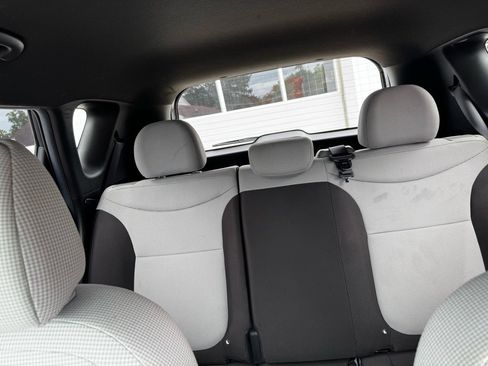 Used 2017 Kia Soul Base w/ Convenience Package image 16