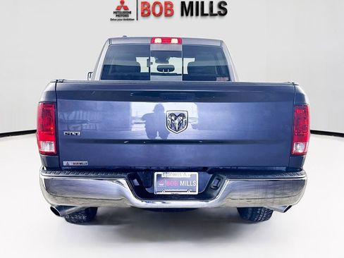 Used 2019 RAM 1500 Classic SLT RWD image 6