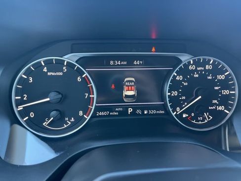 Used 2025 Nissan Rogue SV AWD/4WD image 33