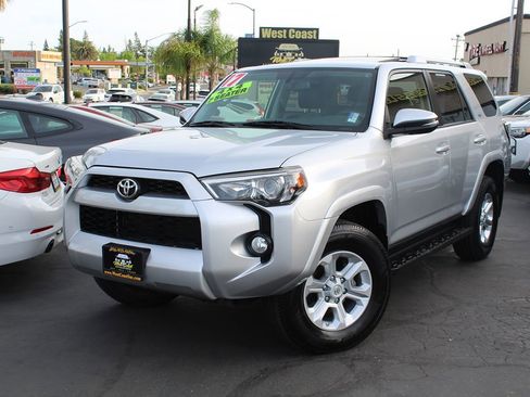 Used 2017 Toyota 4Runner SR5 Premium image 43