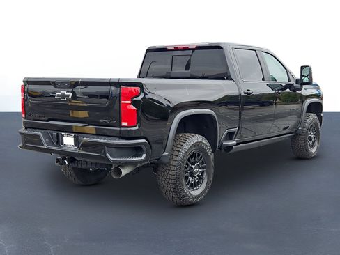 New 2026 Chevrolet Silverado 2500 ZR2 w/ LPO, Dark Essentials Package image 5