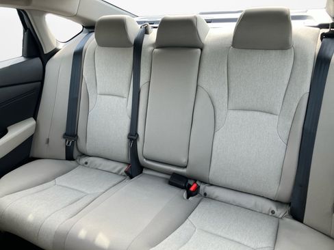 Used 2025 Honda Accord LX image 15