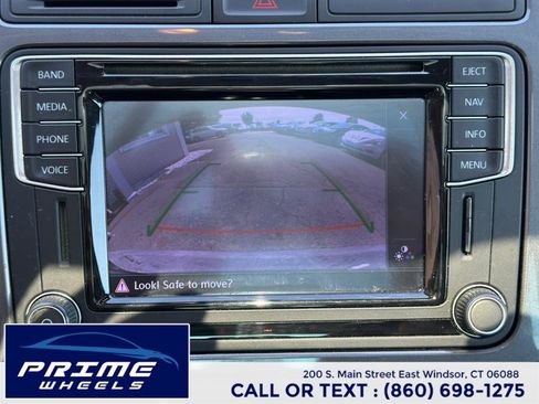 Used 2016 Volkswagen Tiguan SE image 22