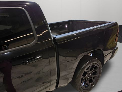 Used 2023 RAM 1500 Laramie AWD/4WD image 34