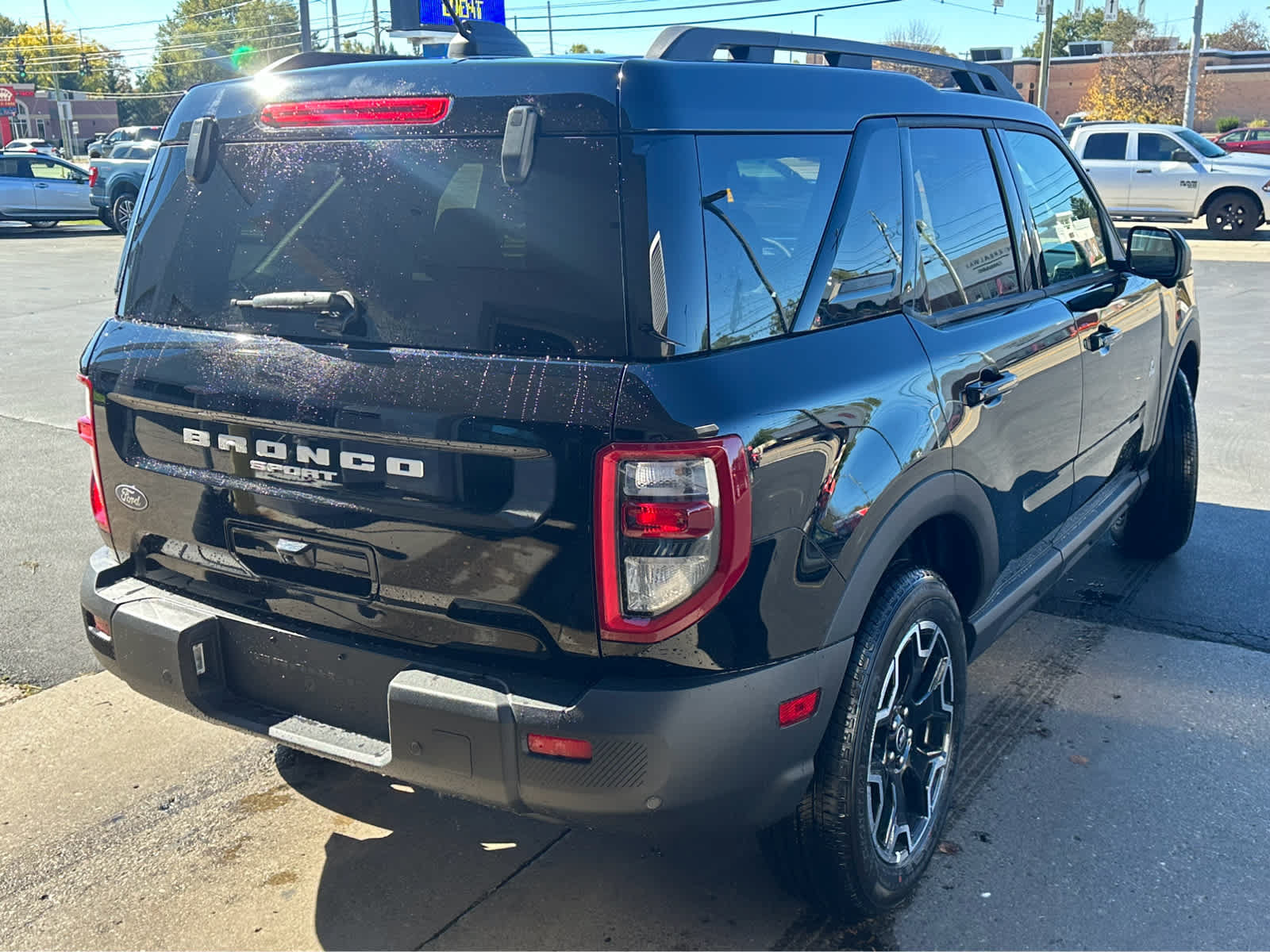 New 2026 Ford Bronco Sport Outer Banks w/ Outer Banks Tech Package+ AWD/4WD image 8