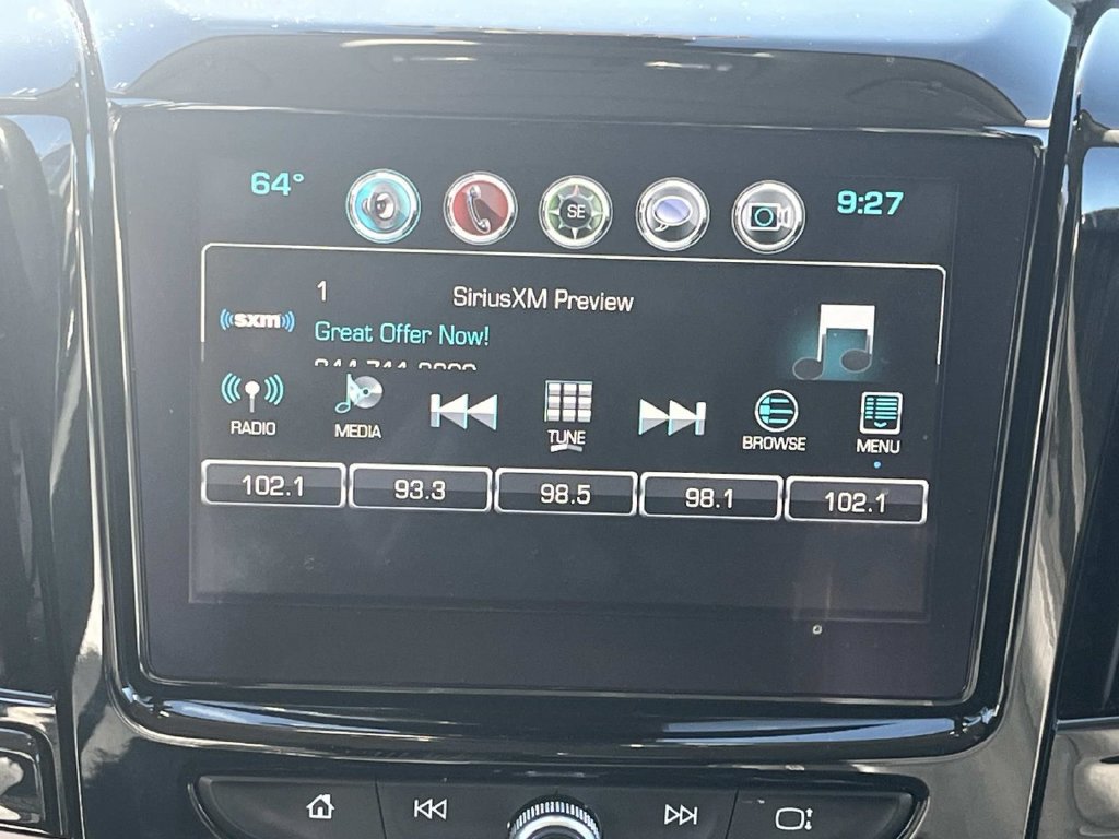 Used 2018 Chevrolet Traverse LT w/ LPO, 'HIT The Road' Package FWD image 15