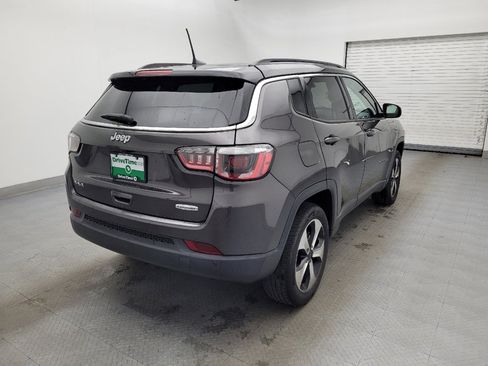 Used 2018 Jeep Compass Latitude w/ Popular Equipment Group image 9