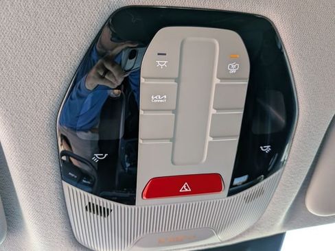 New 2026 Kia K4 FWD image 21