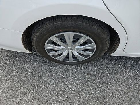 Used 2023 Toyota Camry LE w/ Audio Upgrade Package image 11