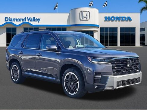 New 2026 Honda Pilot Touring image 1