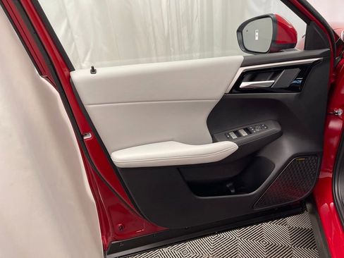 New 2025 Mitsubishi Outlander SE image 21