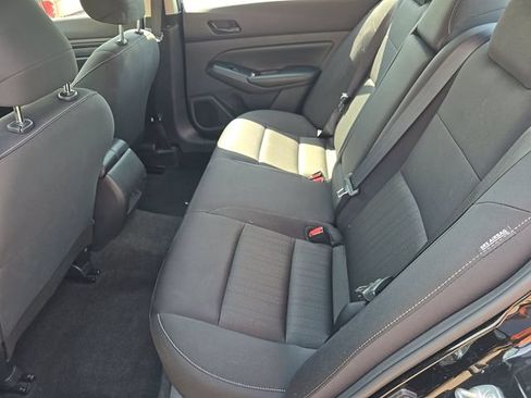 Used 2024 Nissan Altima 2.5 S FWD image 11