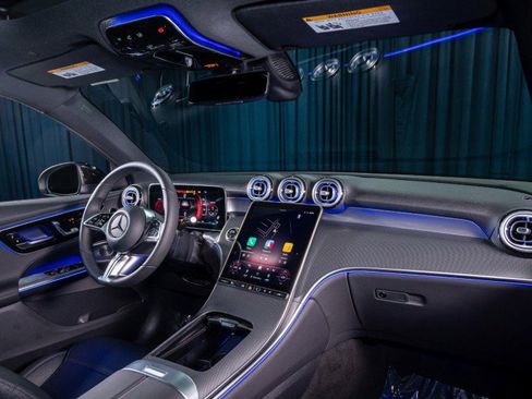 New 2026 Mercedes-Benz GLC 300 image 4