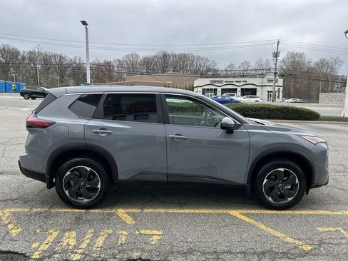 Certified 2026 Nissan Rogue SV w/ Cold Weather Package AWD/4WD image 9
