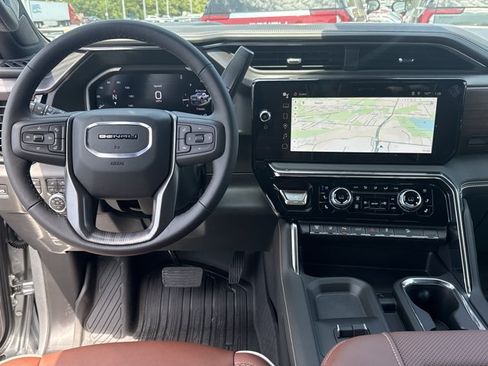 New 2026 GMC Sierra 2500 Denali Ultimate AWD/4WD image 7
