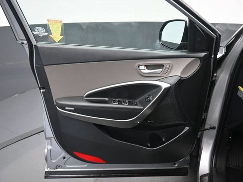 Used 2018 Hyundai Santa Fe AWD w/ SE Ultimate Tech Package 03 image 9