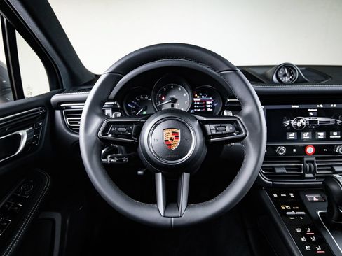 New 2026 Porsche Macan S AWD/4WD image 26