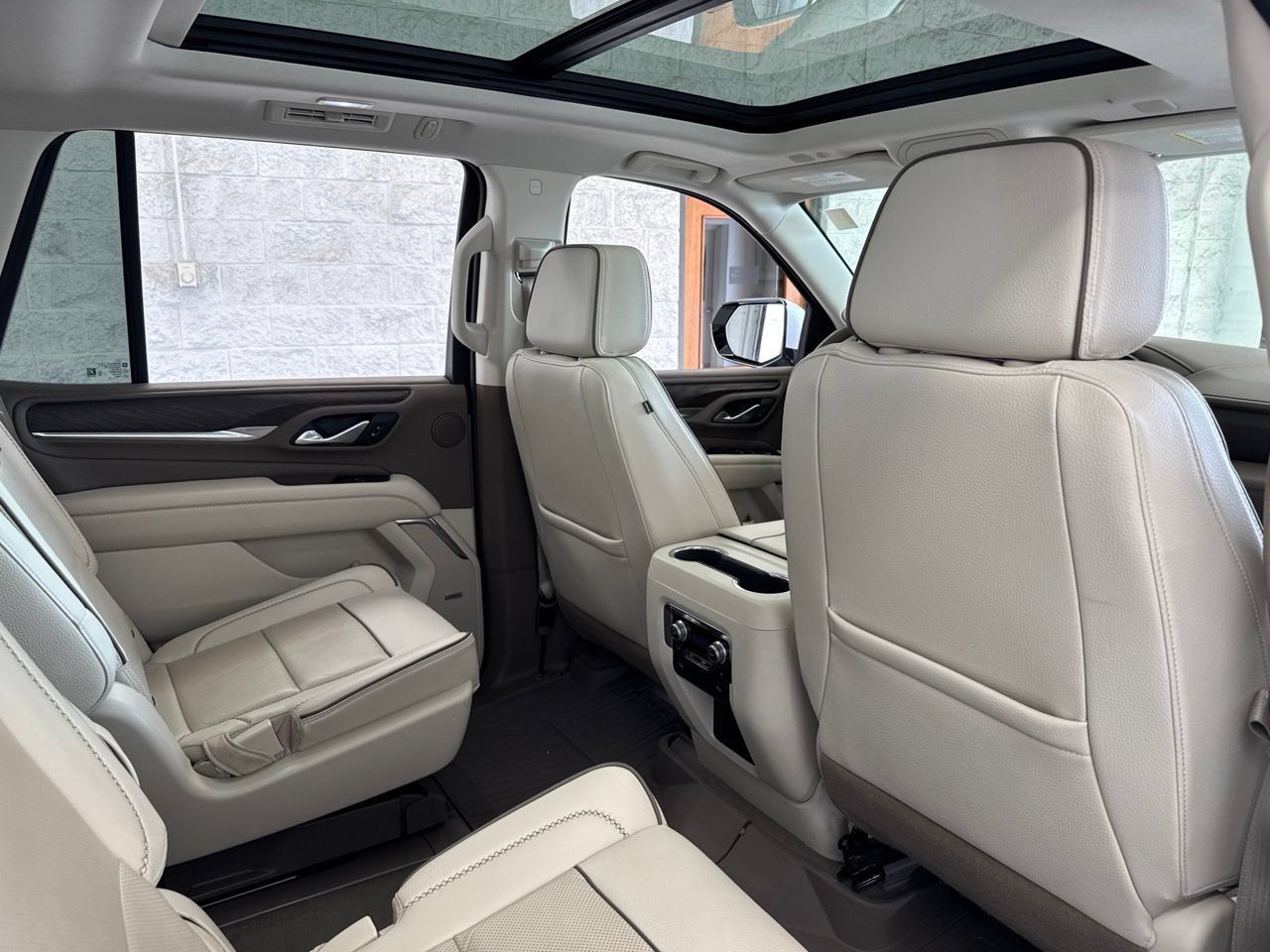 Used 2022 GMC Yukon Denali AWD/4WD image 50