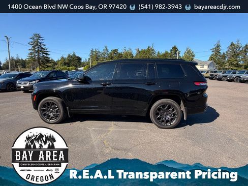 Used 2024 Jeep Grand Cherokee L Summit AWD/4WD image 10