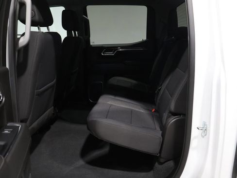 Used 2023 Chevrolet Silverado 1500 LT image 18