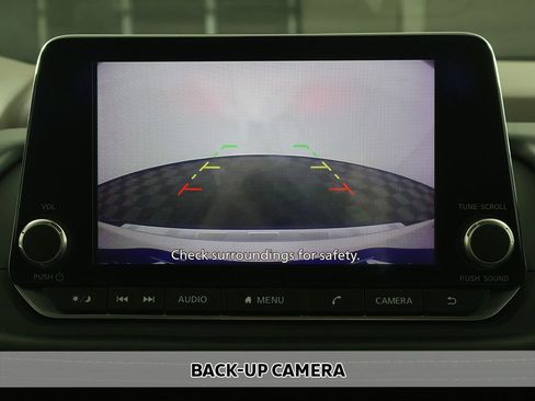 Used 2022 Nissan Rogue SV AWD/4WD image 5