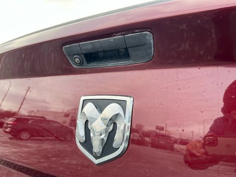 Used 2019 RAM 1500 Express image 20