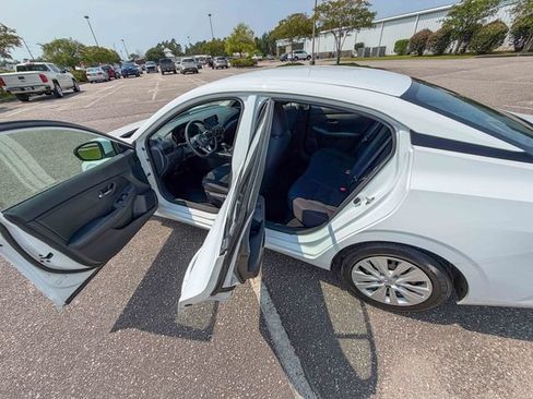 Used 2023 Nissan Sentra S FWD image 20