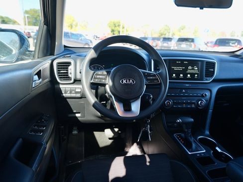 Used 2021 Kia Sportage LX w/ LX Fwd Popular Package image 16