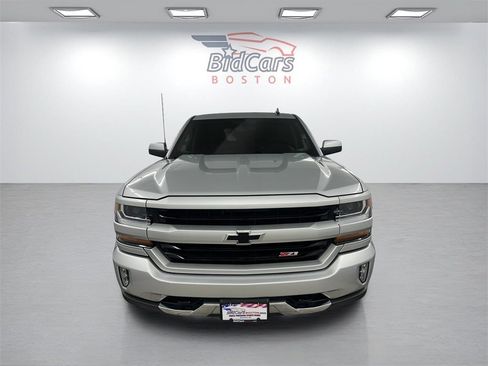 Used 2018 Chevrolet Silverado 1500 LT w/ All Star Edition image 2