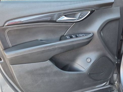 Used 2021 Buick Envision Preferred AWD/4WD image 12