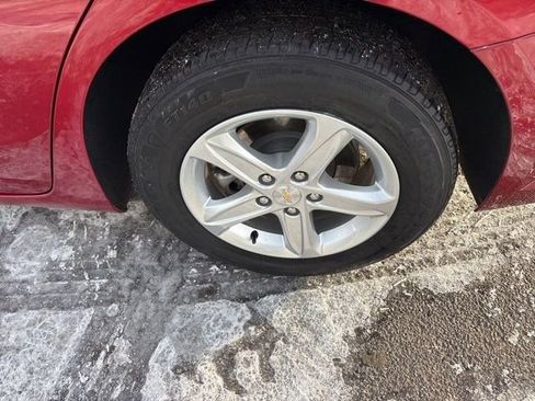 Used 2024 Chevrolet Malibu LT image 45