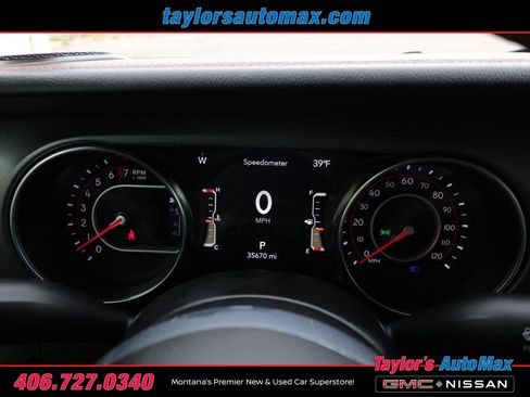 Used 2022 Jeep Gladiator Mojave w/ LED Lighting Group AWD/4WD image 8