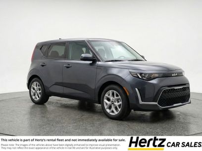 Used 2025 Kia Soul LX w/ LX Technology Package