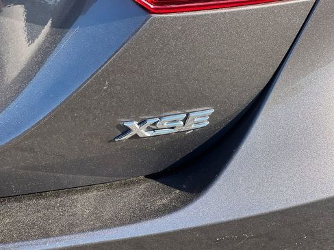 Used 2023 Toyota Camry XSE FWD image 27