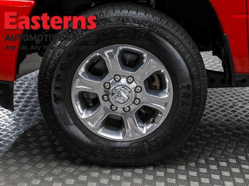 Used 2024 RAM 2500 Big Horn w/ Sport Appearance Package image 32