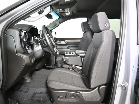 Used 2024 Chevrolet Silverado 1500 LT AWD/4WD image 20