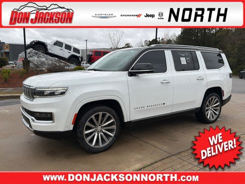 Used 2023 Jeep Grand Wagoneer Series II image 1