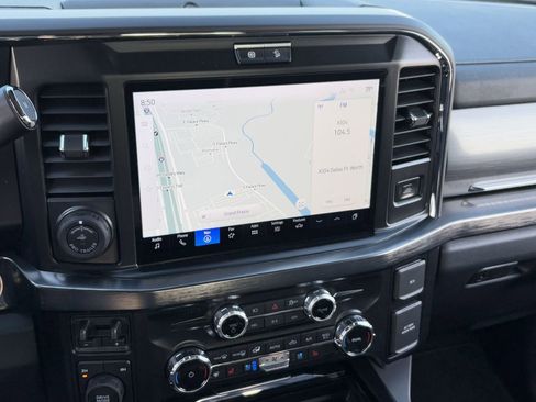 New 2026 Ford F250 Lariat w/ Black Appearance Package image 57