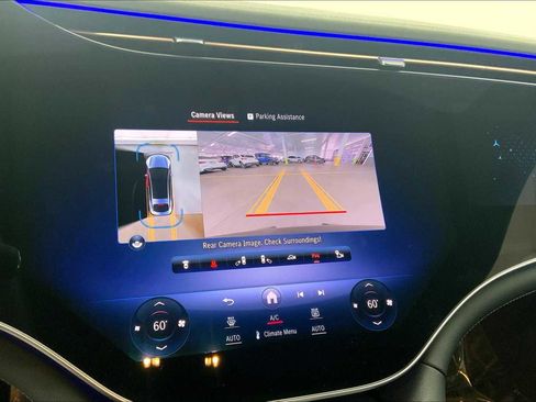 Certified 2023 Mercedes-Benz EQS 580 4MATIC Sedan image 24