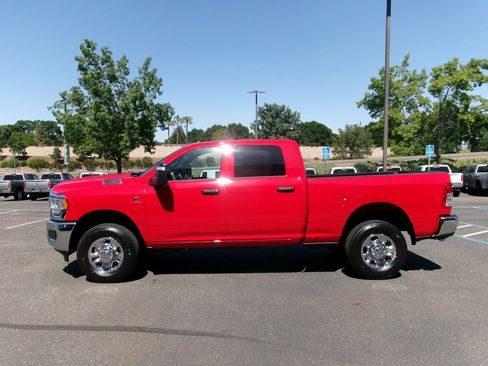 New 2024 RAM 2500 Tradesman w/ Chrome Appearance Group image 5
