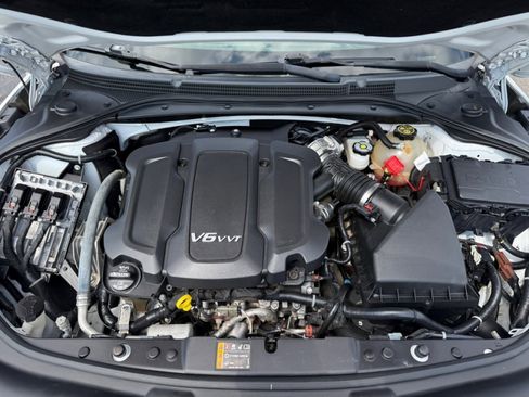 Used 2017 Buick LaCrosse Premium w/ Sun and Shade Package image 39